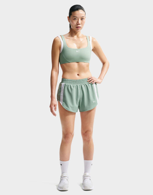 One Woven Shorts