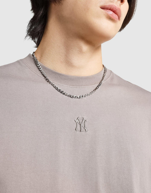 Yankees Tonal Embroidery T‑Shirt