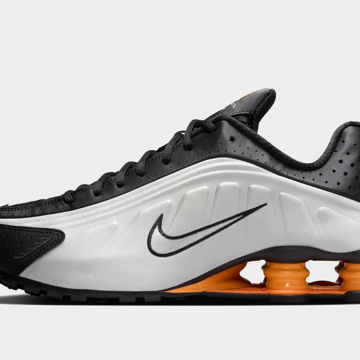 Black Nike Shox R4 JD Sports Singapore