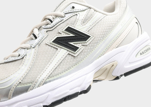 740 Women's