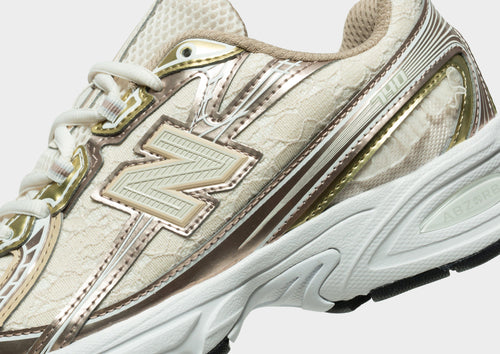 740 Women's