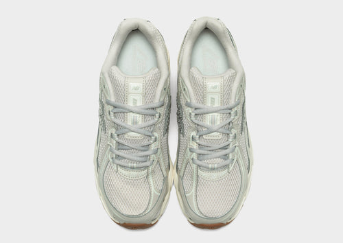 740 Women's