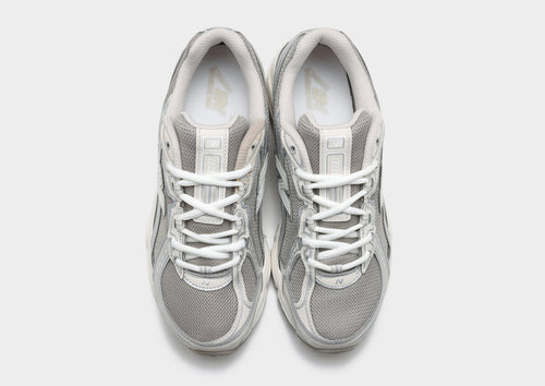 740 Women's