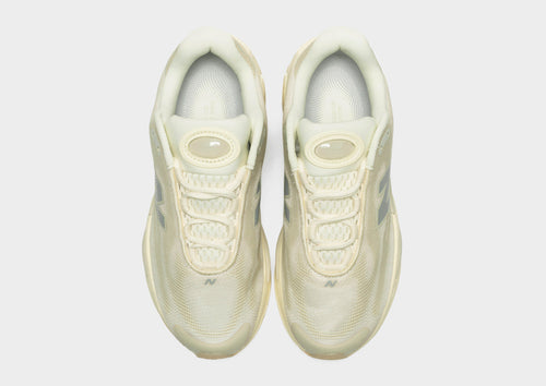 AC Runner Women's