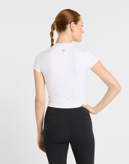 Define Fitted T-Shirt