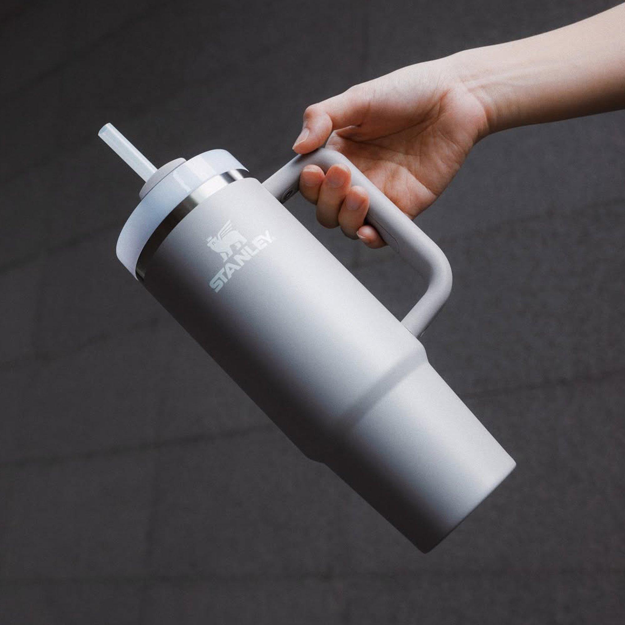 Women's Water Bottles