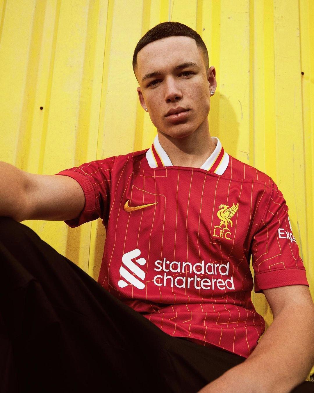 Men's Replica Jerseys