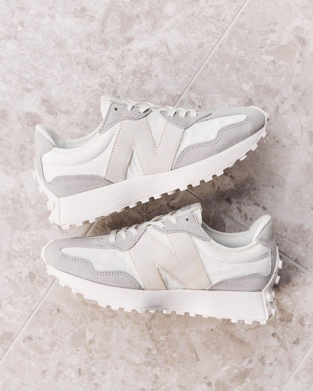Women's New Balance 327