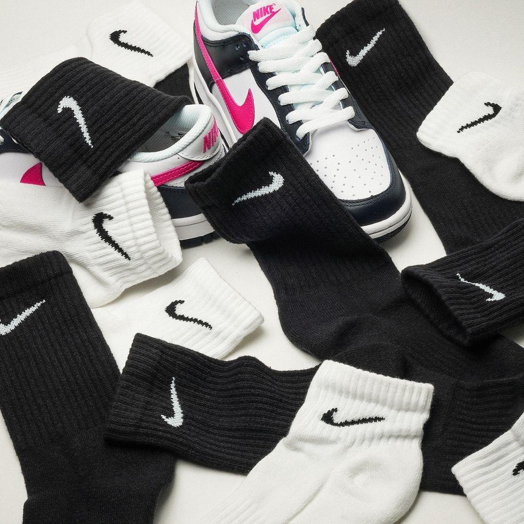 Women's Socks