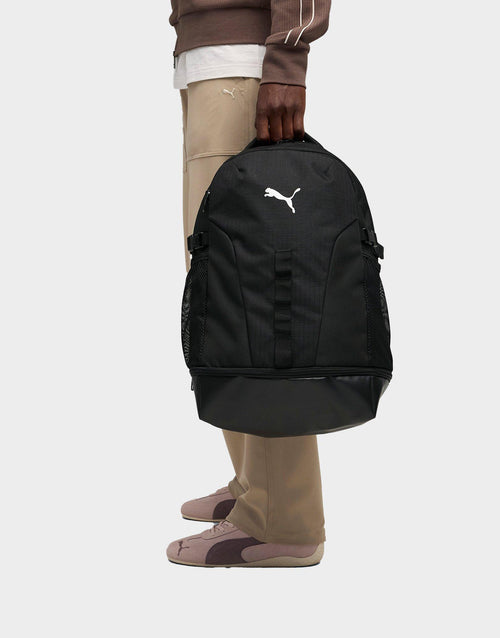 Feature Pro 27L Backpack