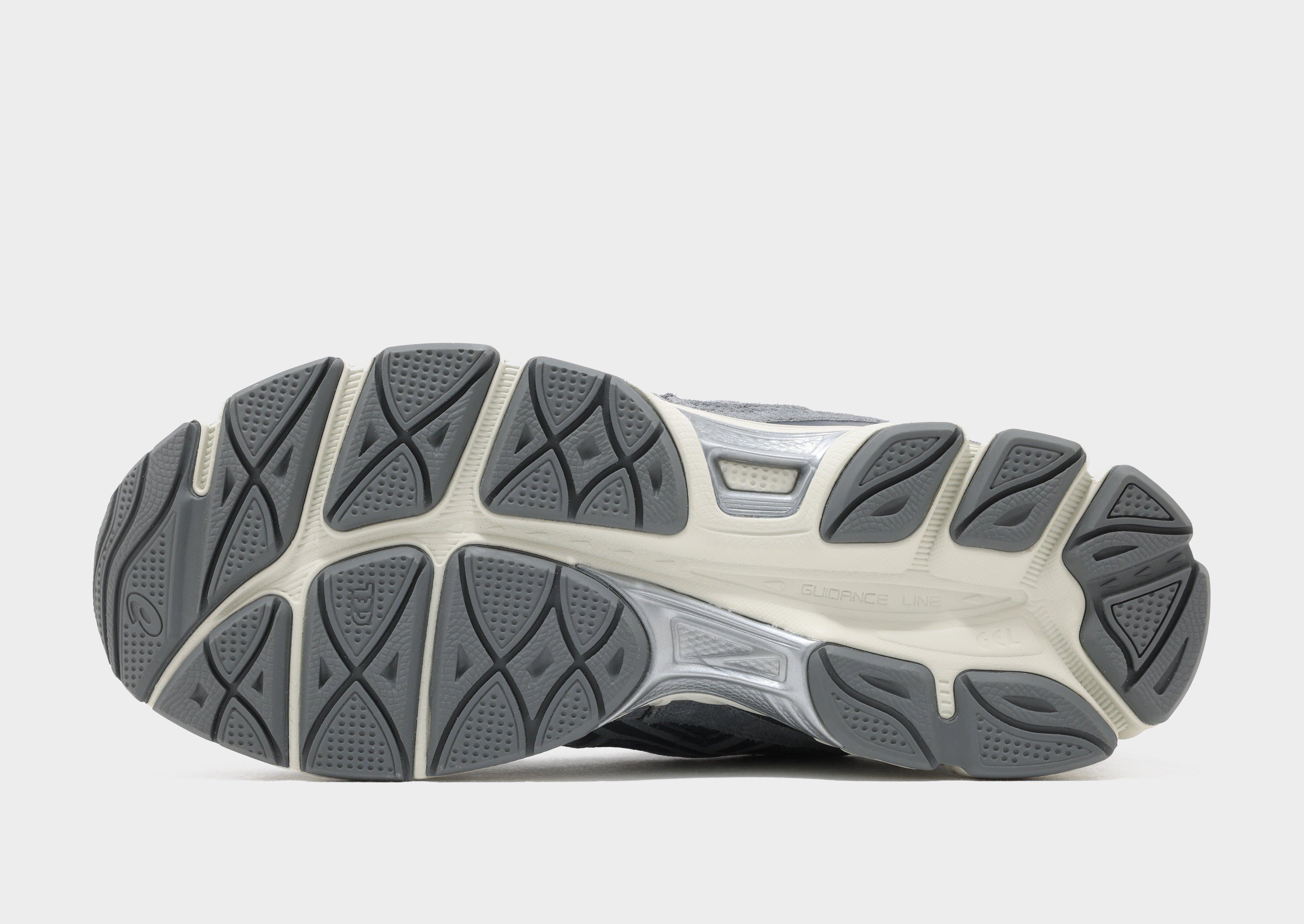 Grey Asics GEL-NYC - JD Sports Singapore