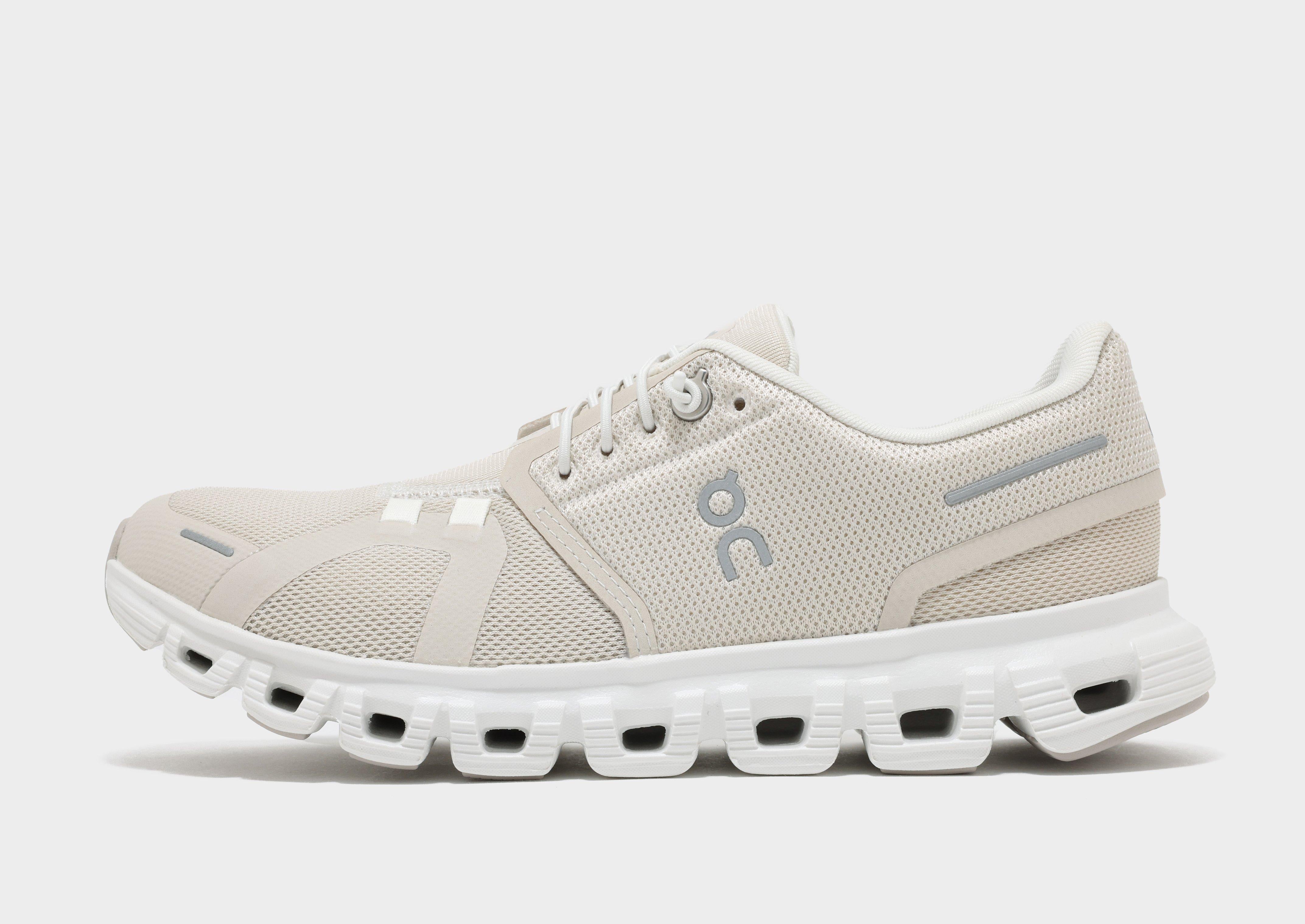 White On Running Cloud 6 Women's - JD Sports Singapore