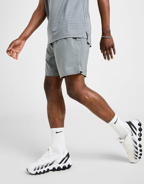 Challenger 7" Shorts