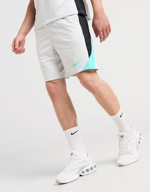 Strike Shorts