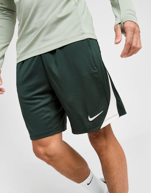 Chelsea FC Strike Shorts