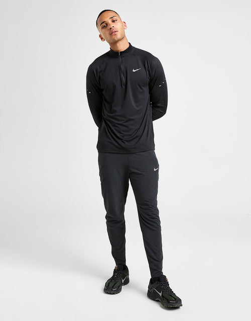 Stride 1/4 Zip Top