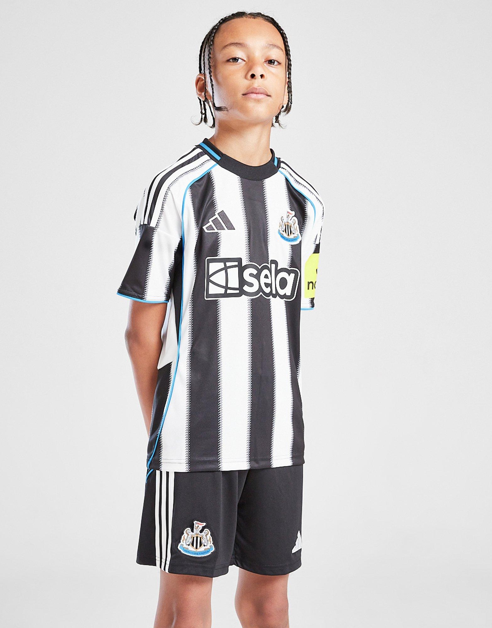 adidas Newcastle United ユニフォーム Black adidas Newcastle United FC 2025/26 Home Shorts Junior's - JD