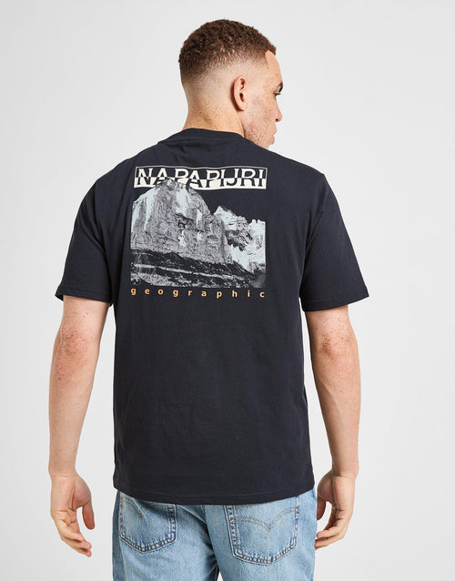 Mirada Back Graphic T-Shirt