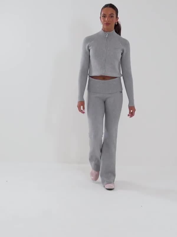 Juicy Couture ライトグレー ベロア　パンツ Grey Juicy Couture Knit Fold Over Flare Joggers - JD Sports Singapore