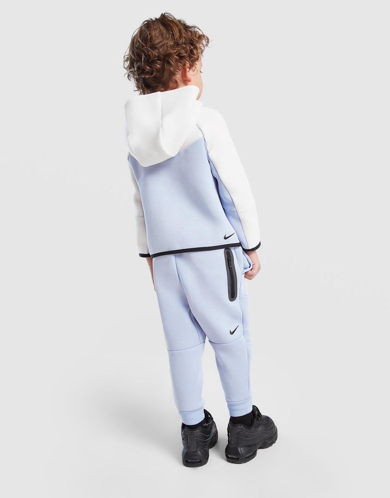 infant nike tech fleece suit
