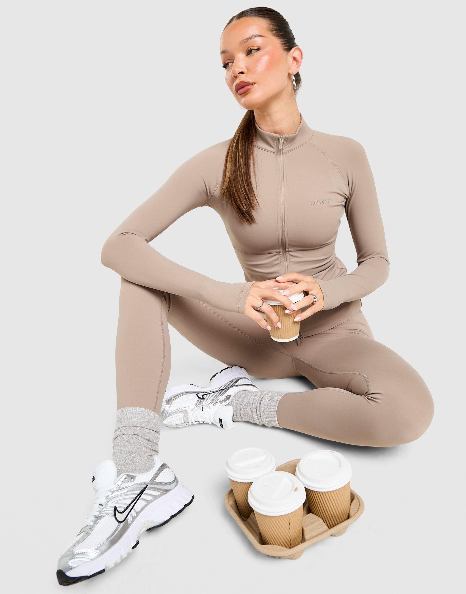 Full Zip Fit Top