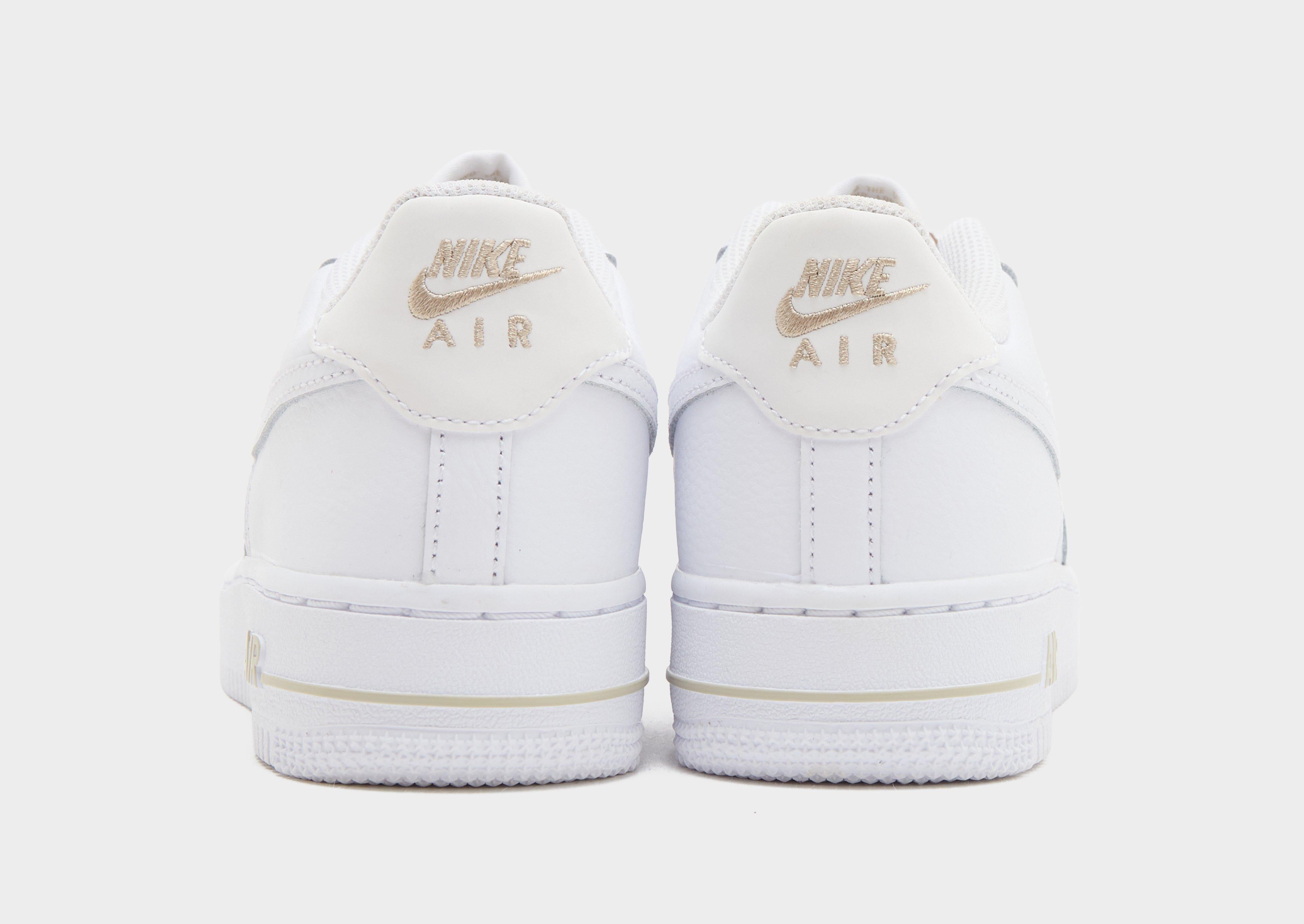 White Nike Air Force 1 Junior's - JD Sports Singapore
