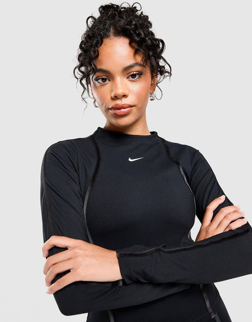 Training One Velvet Binding Long Sleeve Top
