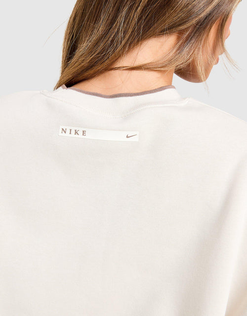 Graphic Swoosh Crop Crew Sweatshirt