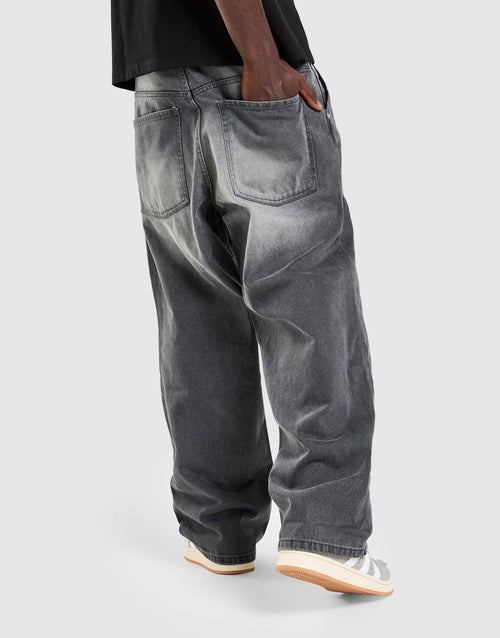 Remand Jeans