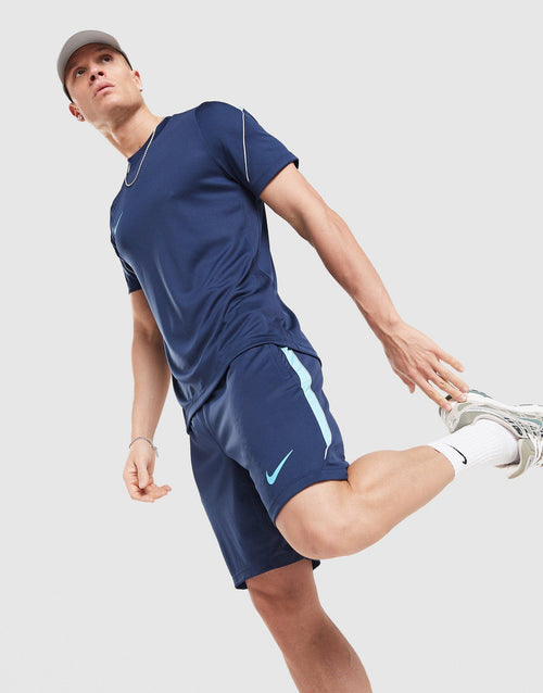 Strike Shorts