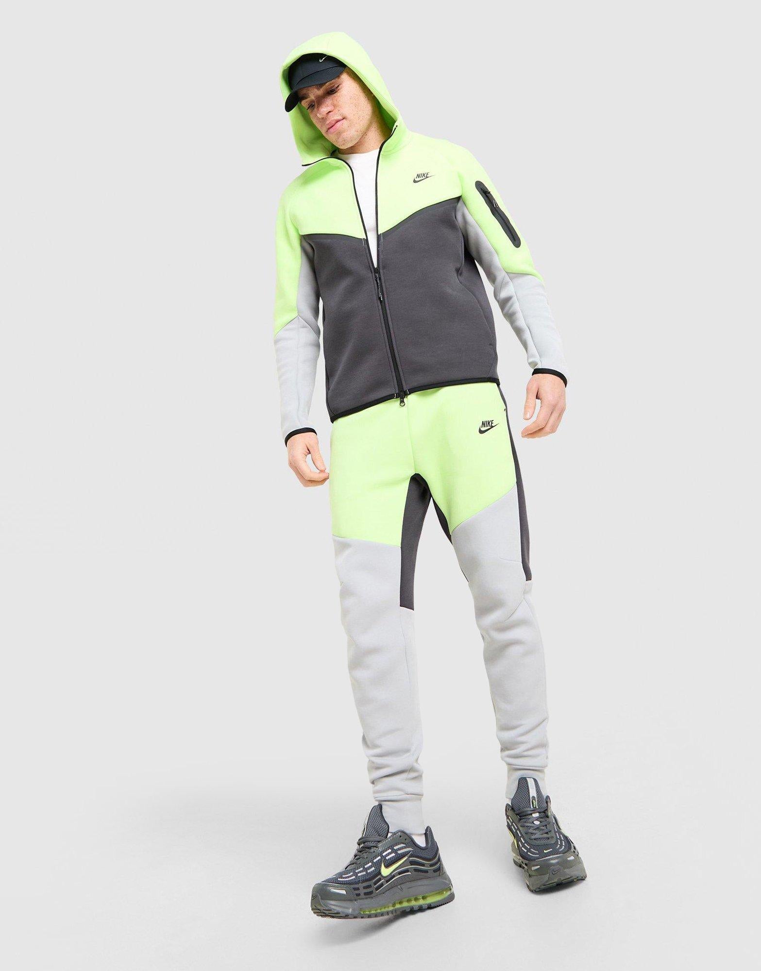 Green Nike Tech Fleece Joggers - JD Sports Singapore