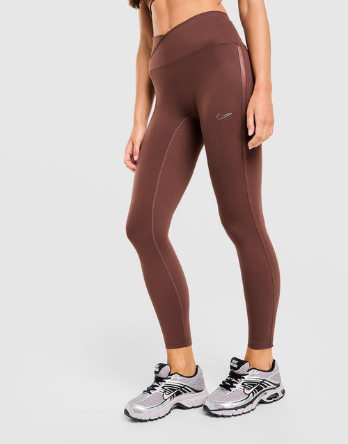 Training Graphic Swoosh Leggings
