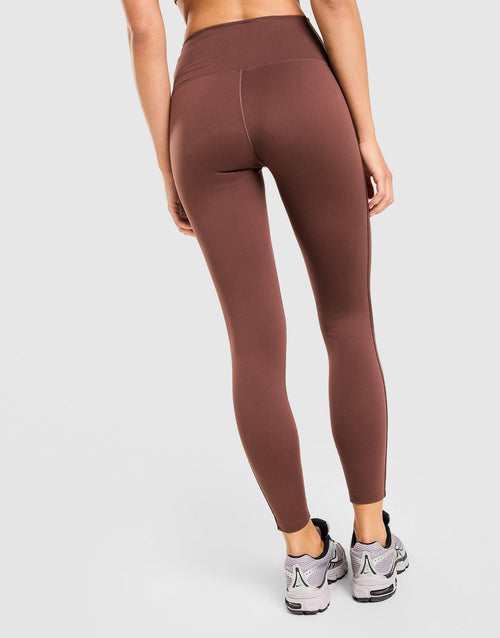 Training Graphic Swoosh Leggings