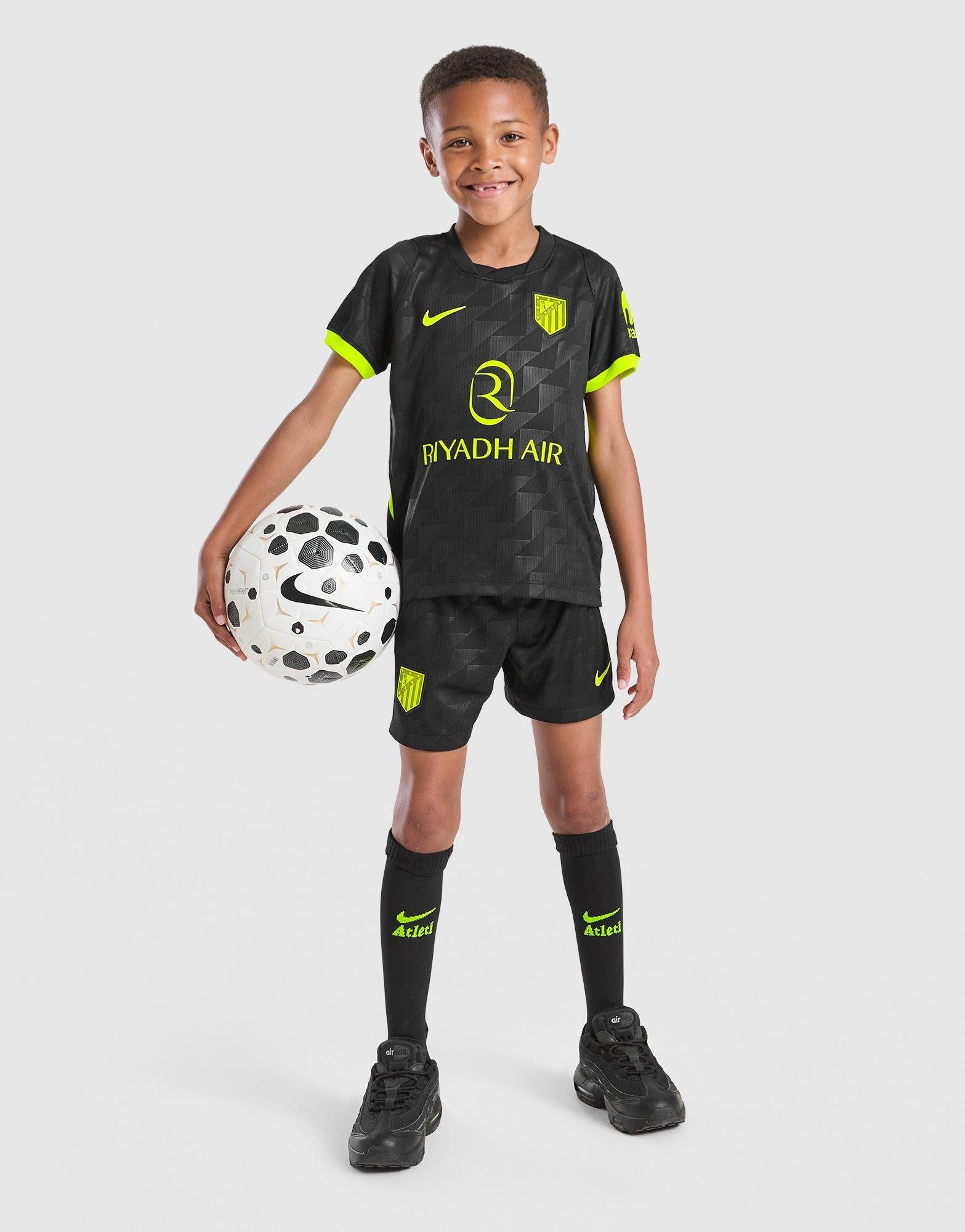 Atletico Madrid 2026/27 Away Kit Children