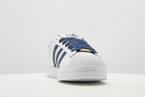 Superstar