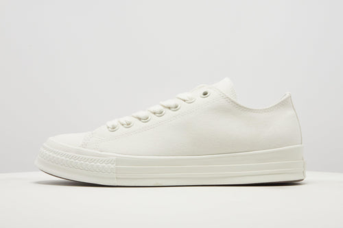 Chuck Taylor All Star Throwback Ox