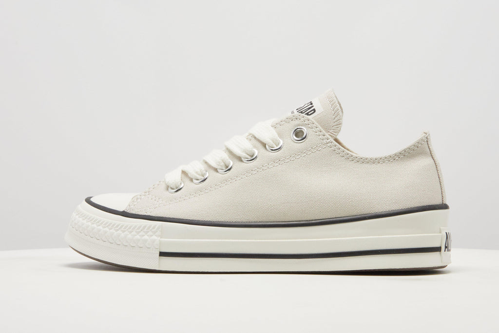 Chuck Taylor Throwback Low Women's