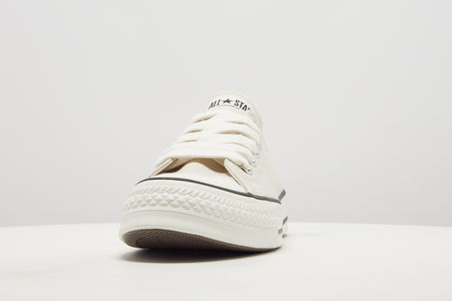 Chuck Taylor Throwback Low Women's