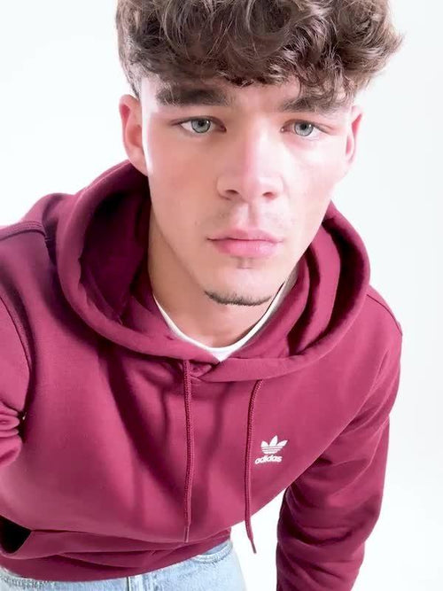 Trefoil Essential Hoodie