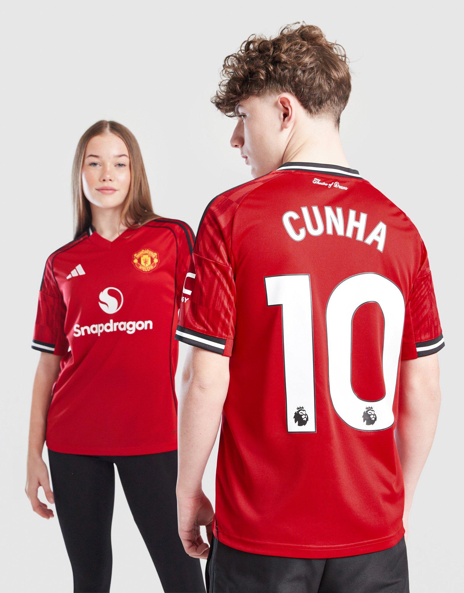 Red adidas Manchester United 2025/26 Cunha #10 Home Shirt Junior's