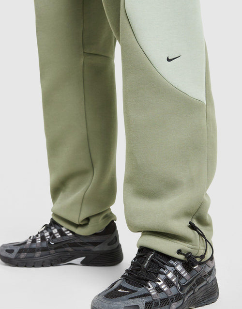 Tech Pro Fleece Joggers
