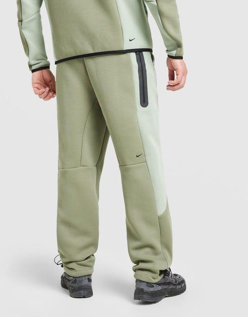 Tech Pro Fleece Joggers