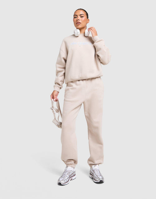 Gym Life Swoosh Oversized Crew Sweatshirt