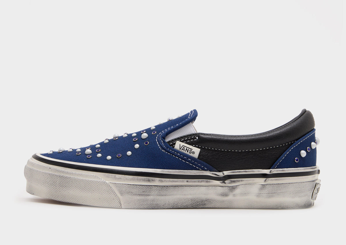 Premium Classic Slip On