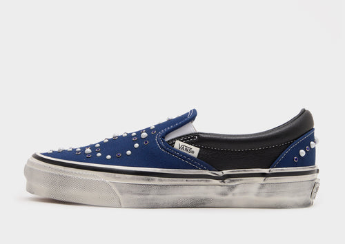 Premium Classic Slip On