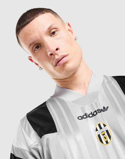 Juventus EQT Shirt