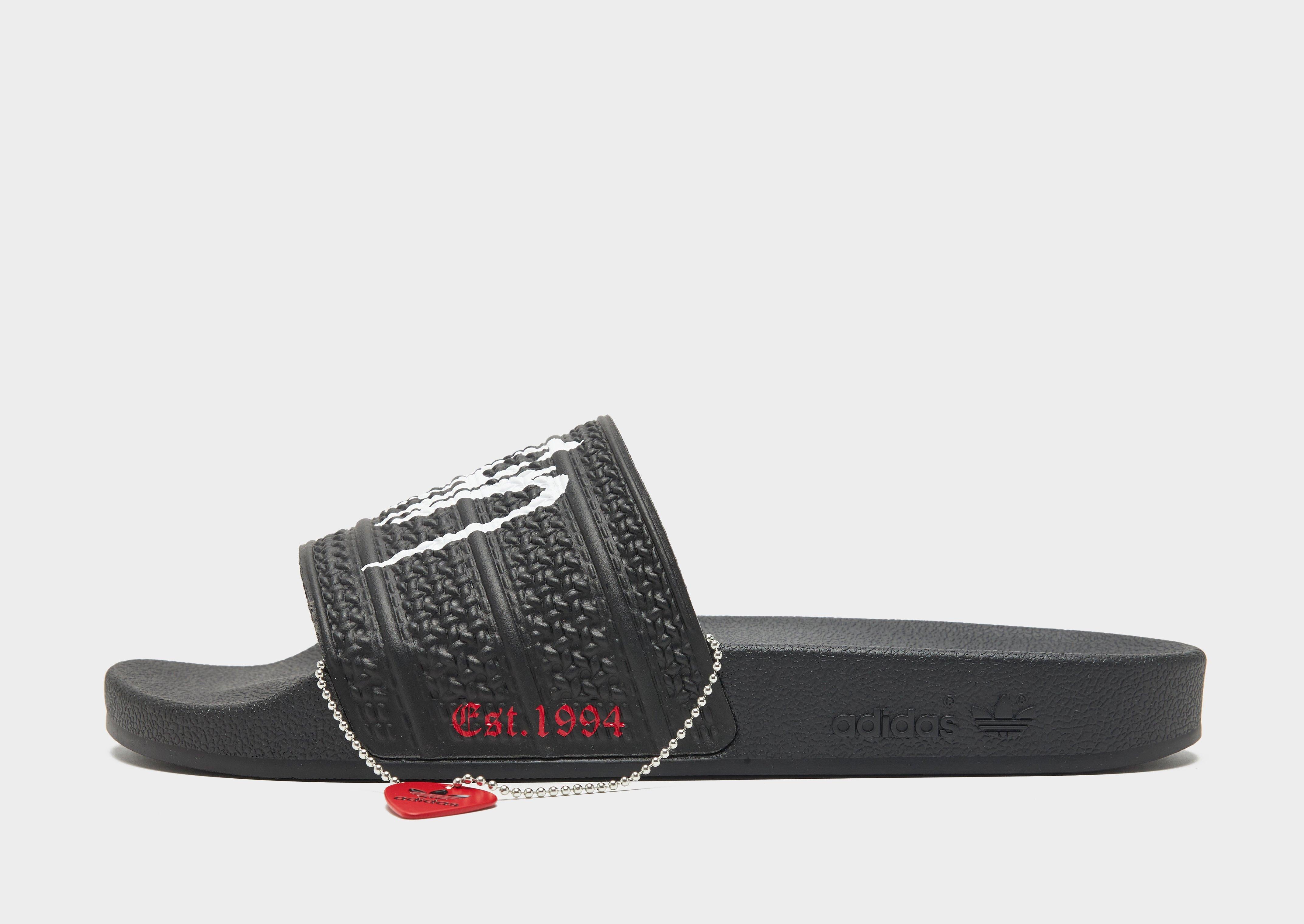 Adilette Korn Slides