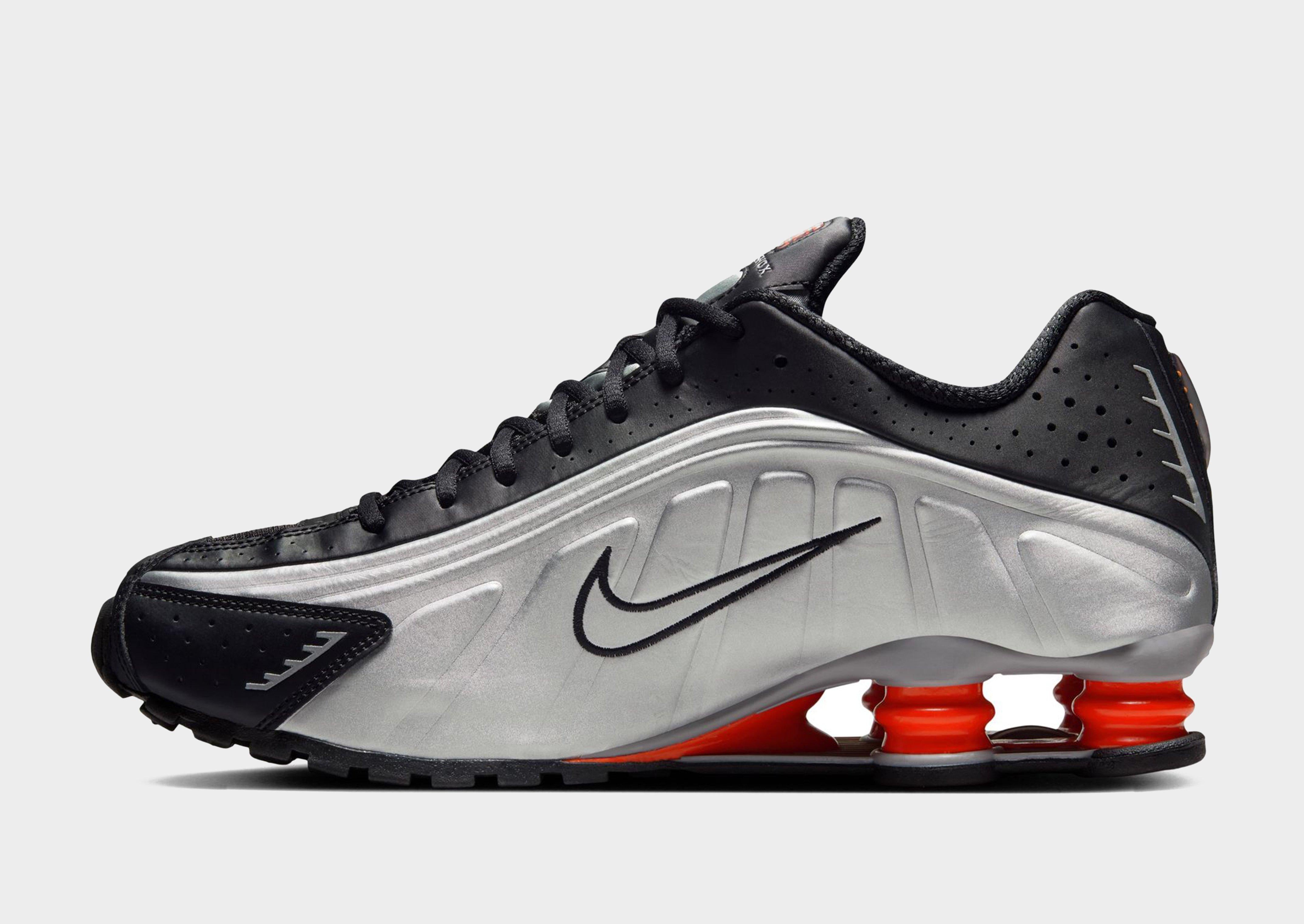 Shox R4