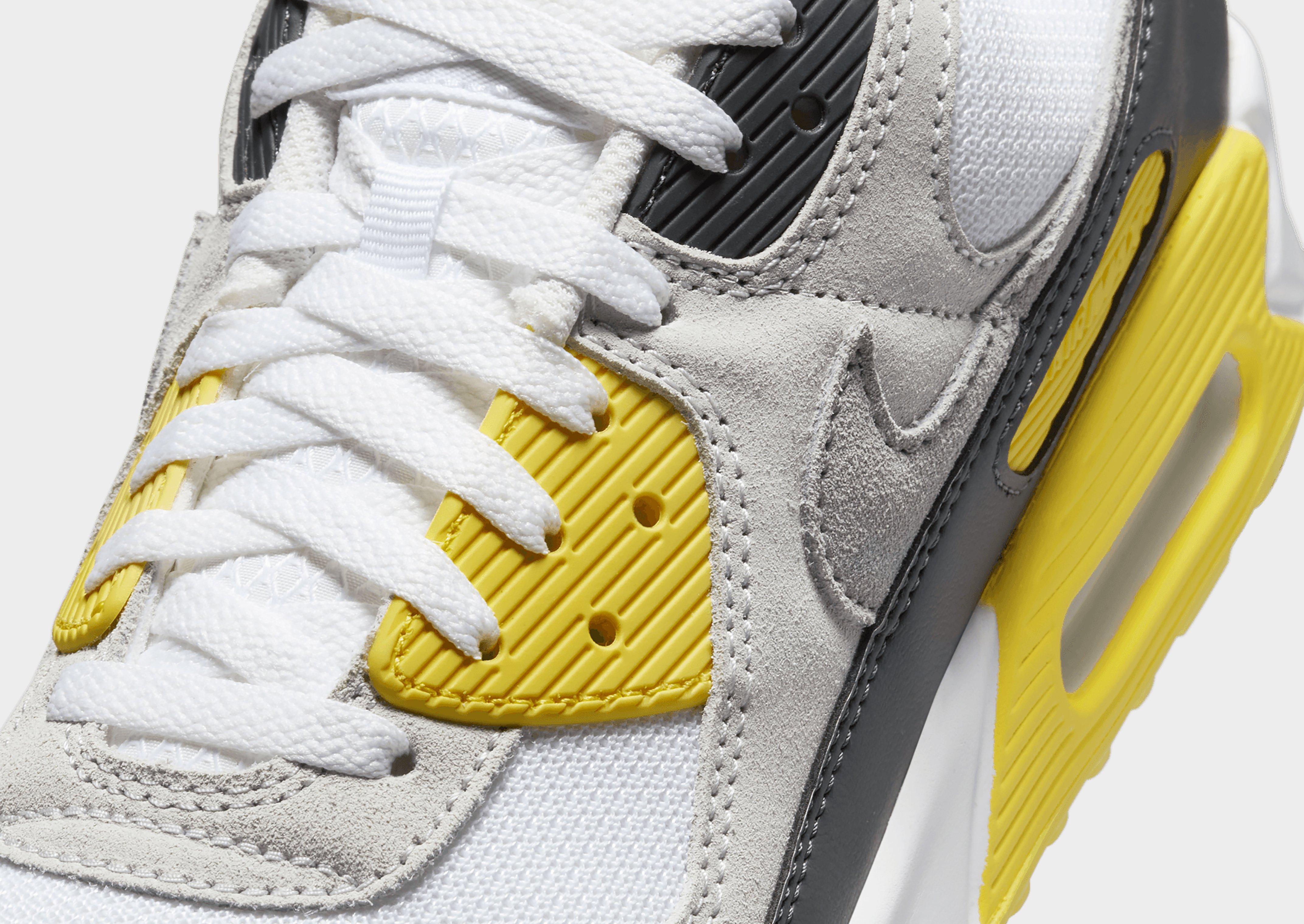 White Nike Air Max 90 - JD Sports Singapore