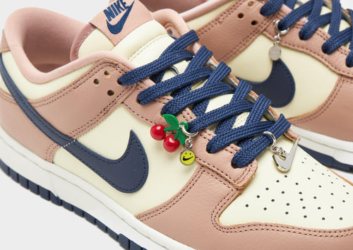 Dunk Low SE Women's